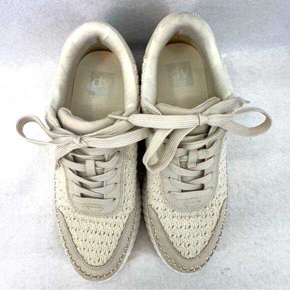 EUC Women’s dv Dolce Vita Dolen Sneakers Ecru size 9.5 - Picture 5 of 9